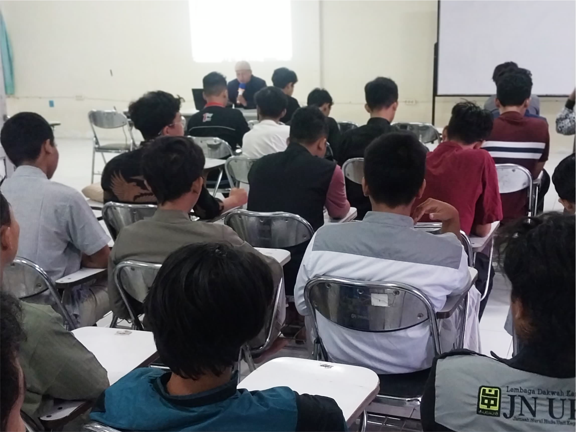 Pekan Dirosah Perdana Mengawali Kegiatan Akademik Pondok Pesantren Mahasiswa Ar Royyan Pekan Dirosah Perdana Mengawali Kegiatan Akademik Pondok Pesantren Mahasiswa Ar Royyan