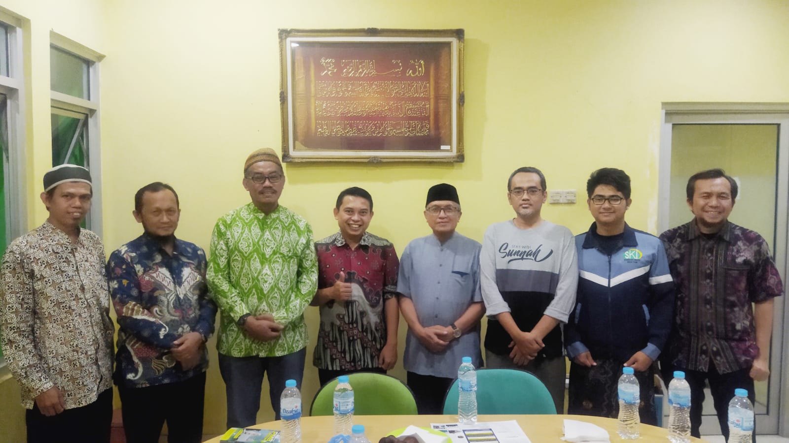 Kunjungan Silaturahmi Takmir Masjid dan Rumah Tahfidz Muhajirin Jaten ke Pesantren Mahasiswa Ar-Royyan Kunjungan Silaturahmi Takmir Masjid dan Rumah Tahfidz Muhajirin Jaten ke Pesantren Mahasiswa Ar-Royyan